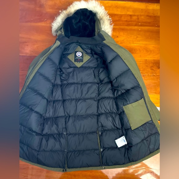 Canada Goose Trillium Parka - Picture 4 of 8
